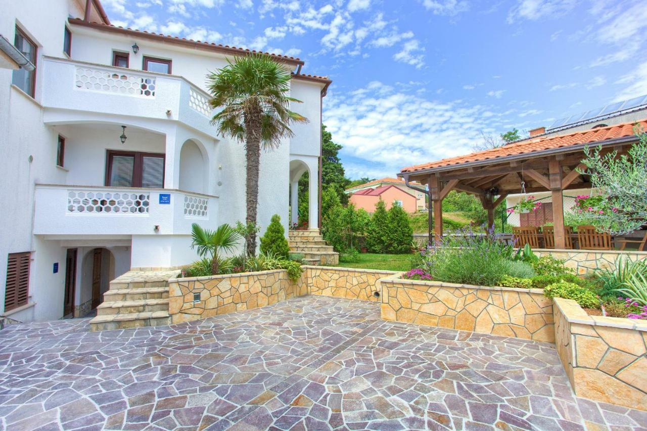 Apartments Stolfa Krk Town Dış mekan fotoğraf