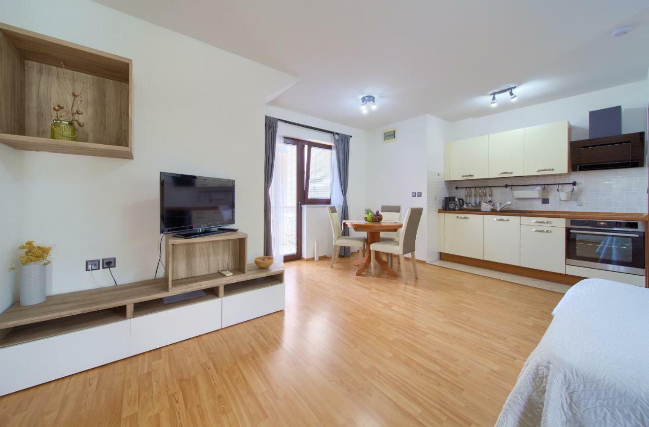Apartments Stolfa Krk Town Dış mekan fotoğraf